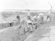 grunts-digging-in-on-hill-69-chu-lai233